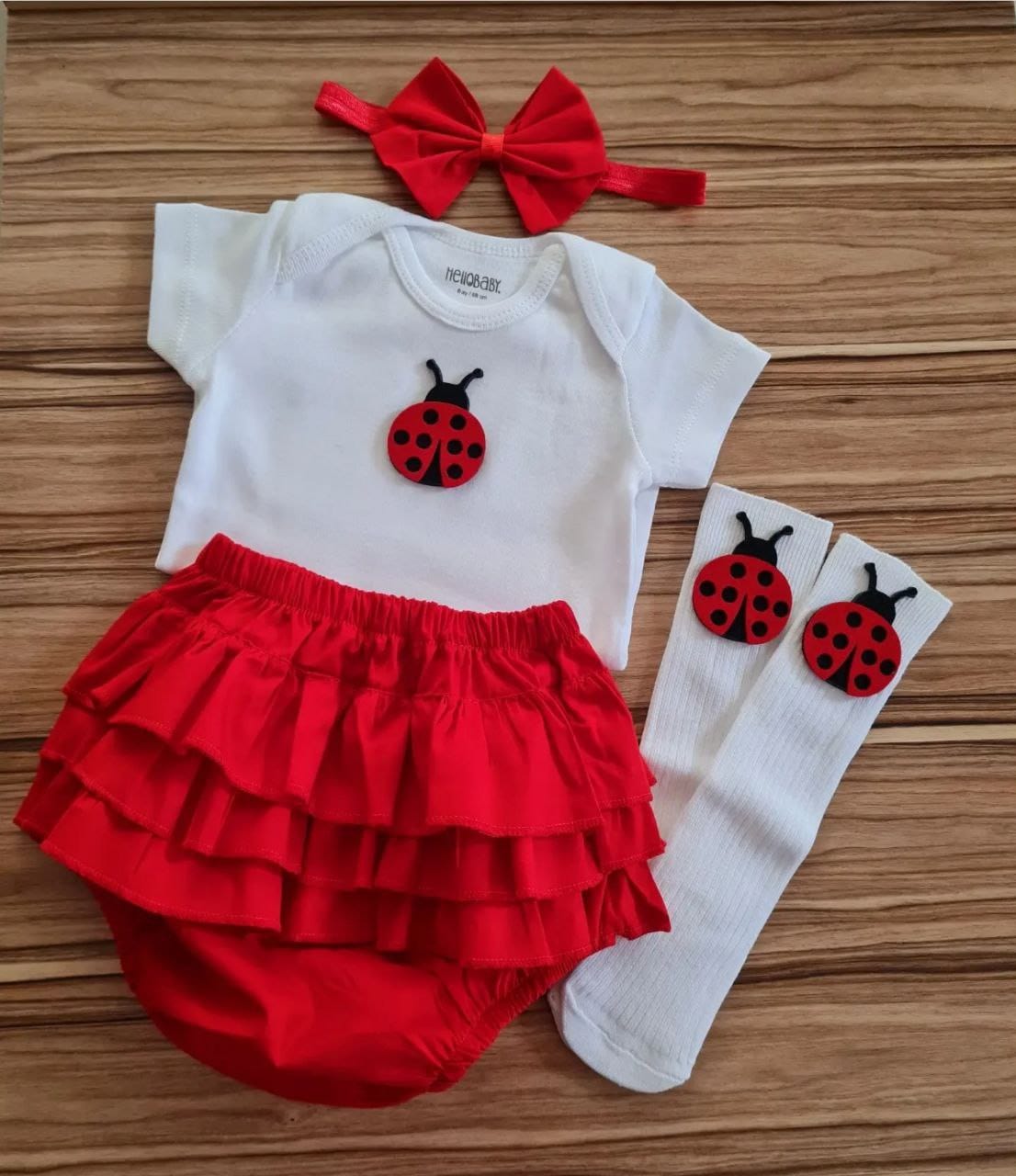 IMG-20240428-WA0083 Enssemble bébé coccinelle rouge 4 piéces – Image 1