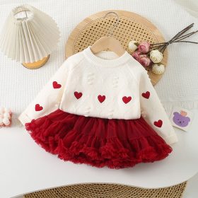 Enssemble petite princesse pull blanc coeur rouge