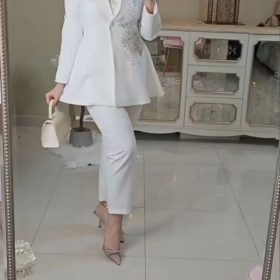 Enssemble d'occasions blanc
